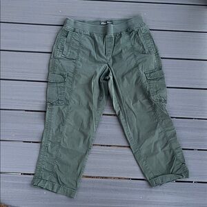 Eddie Bauer Women Olive Cargo Pants